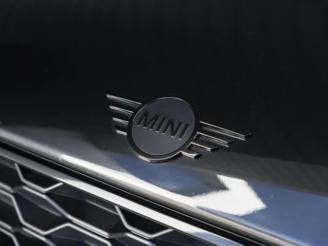 MINI Countryman SE ALL4 2022 Hybride Benzine 16