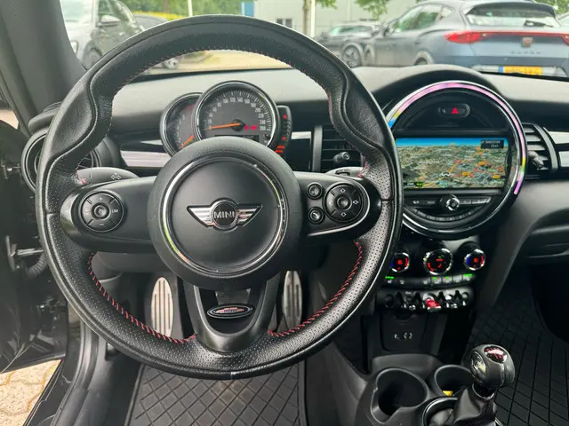 MINI Cooper Mini 1.2 One john works 2015 Benzine 10
