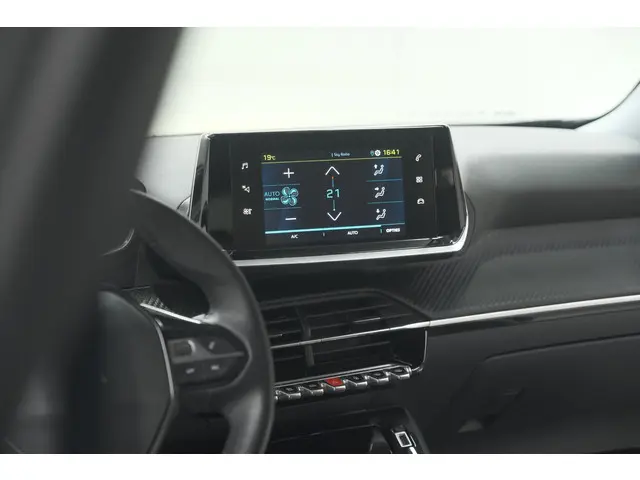 Peugeot e-2008 EV Allure 50 kWh 2021 Elektrisch 51