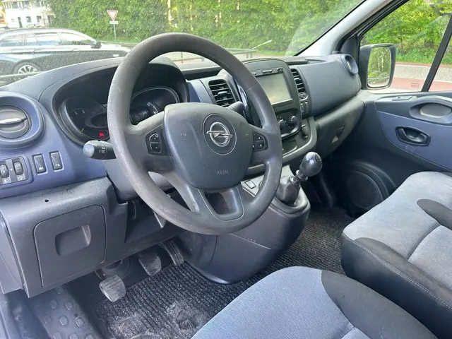 Opel Vivaro 1.6 CDTI L1H1 DC Edition 2016 Diesel 10