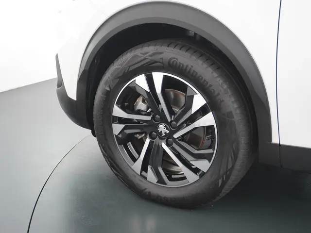 Peugeot e-2008 EV Allure 50 kWh 2023 Elektrisch 12