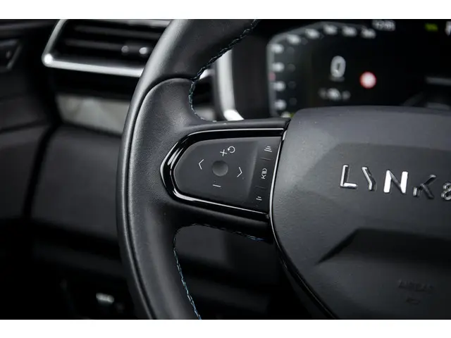 Lynk & Co 01 1.5 2021 Hybride Benzine 29