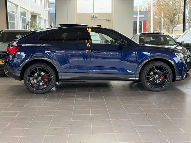 Audi Q3 Sportback 35 TFSI S LINE 2023 Benzine 14