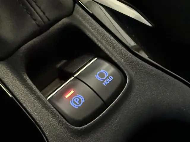 Toyota Corolla 1.8 Hybrid TeamD 2022 Hybride Benzine 15