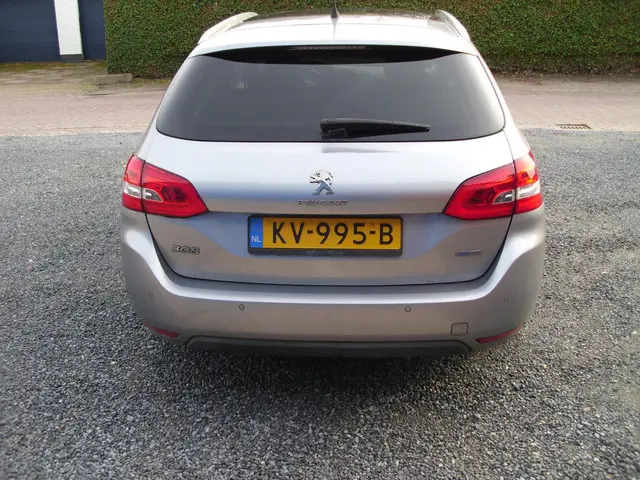 Peugeot 308 SW 1.2 PureTech Allure 2016 Benzine 10