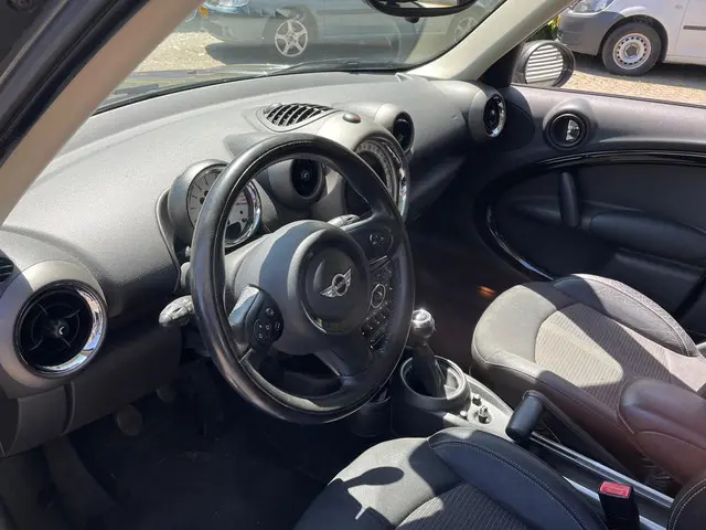 MINI Countryman Mini 1.6 One Edition 2012 Benzine 10