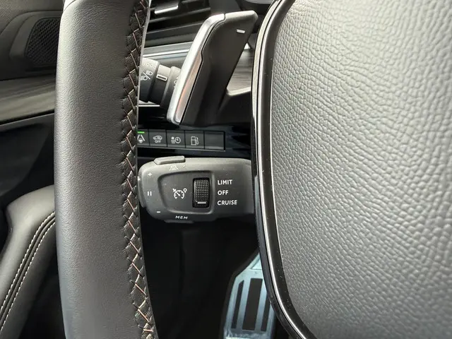 Peugeot 508 1.6 HYbrid 225 GT 2024 Hybride Benzine 31