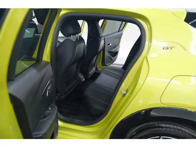 Peugeot 208 PureTech 100 GT 2024 Benzine 30