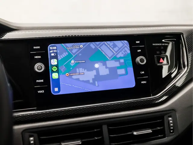 Volkswagen Polo 1.0 TSI Life Sport 2022 Benzine 28