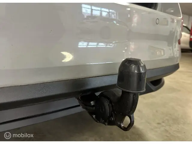 Škoda Scala 1.0 TSI Sport Business 2020 Benzine 13