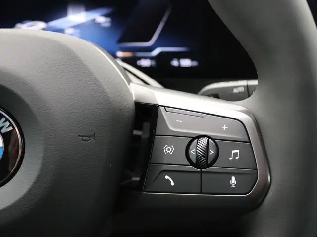 BMW iX xDrive60 2025 Elektrisch 20