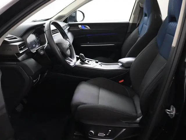 Lynk & Co 01 1.5 2023 Hybride Benzine 6