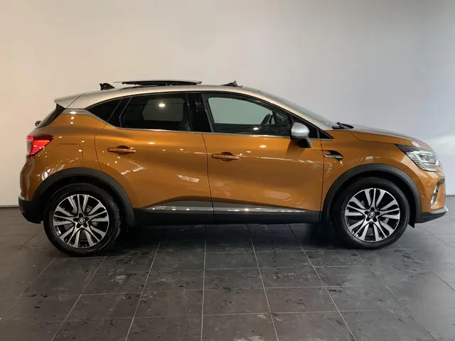 Renault Captur 1.3 TCe 140 Initiale Paris 2022 Benzine 17