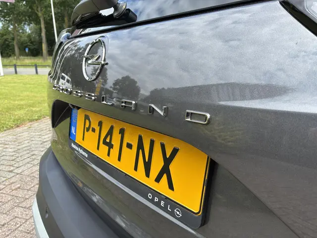 Opel Crossland 1.2 Turbo Elegance 2022 Benzine 20