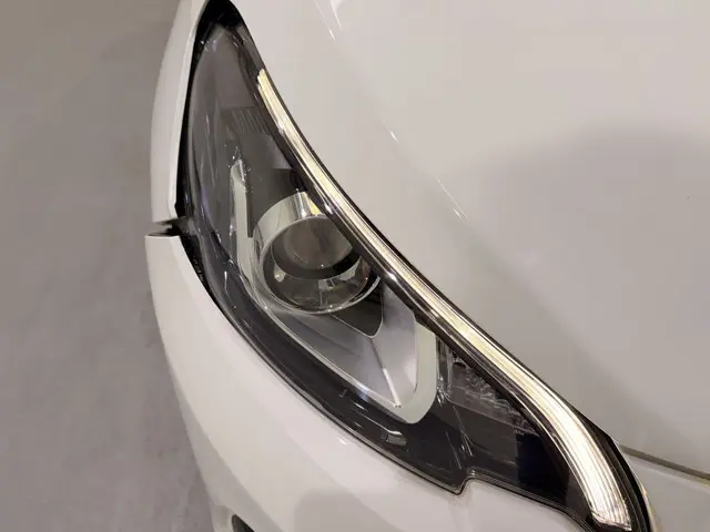 Peugeot 108 HB 1.0 e-VTi Active Airco 2016 Benzine 10