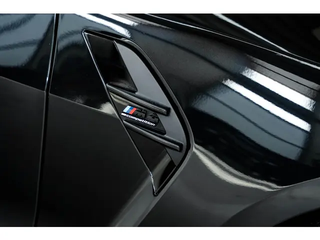 BMW M4 Cabrio xDrive Competition 2022 Benzine 22