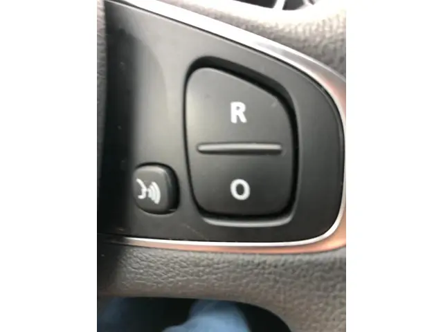 Renault Clio Estate 0.9 TCe Zen 2020 Benzine 24