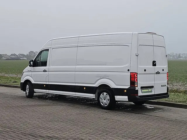 MAN TGE 3.140 2023 Diesel 6