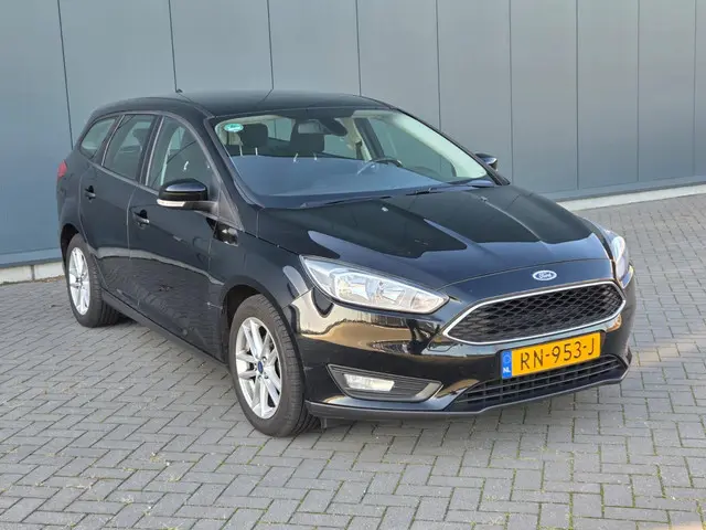 Ford Focus Wagon 1.0 Lease Edition 2018 Benzine 4