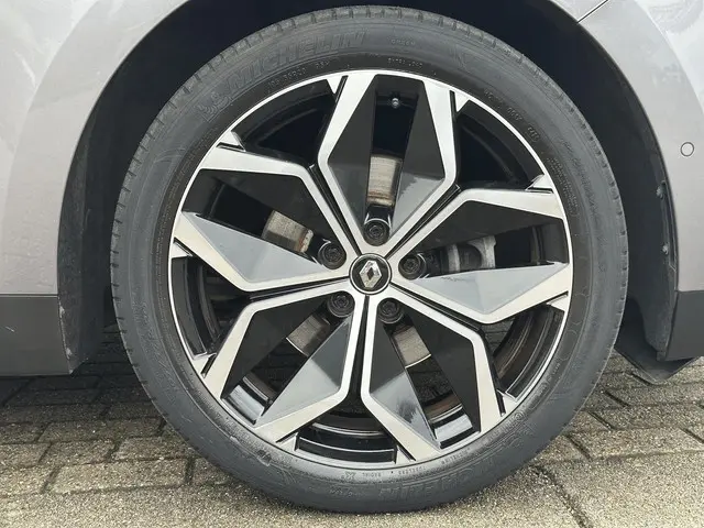 Renault Scénic TCe 130 Intens 2021 Benzine 38