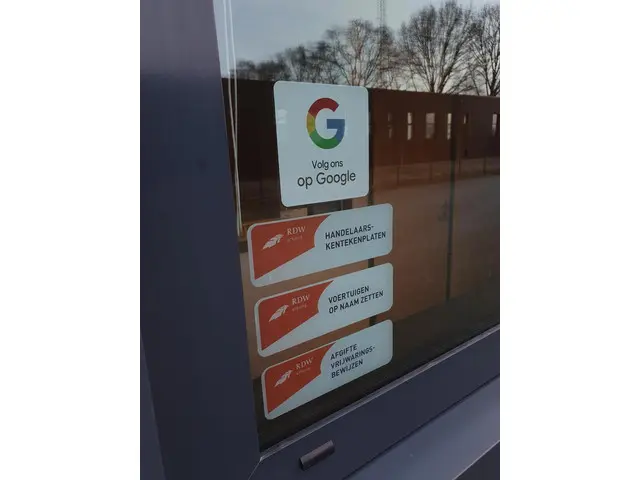 Mercedes-Benz GLA 180 Prestige 2015 Benzine 43