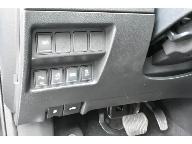 Nissan QASHQAI 1.2 Tekna 2017 Benzine 30