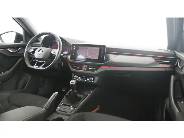 Škoda Scala 1.0 TSI 110pk Sport Business 2021 Benzine 19