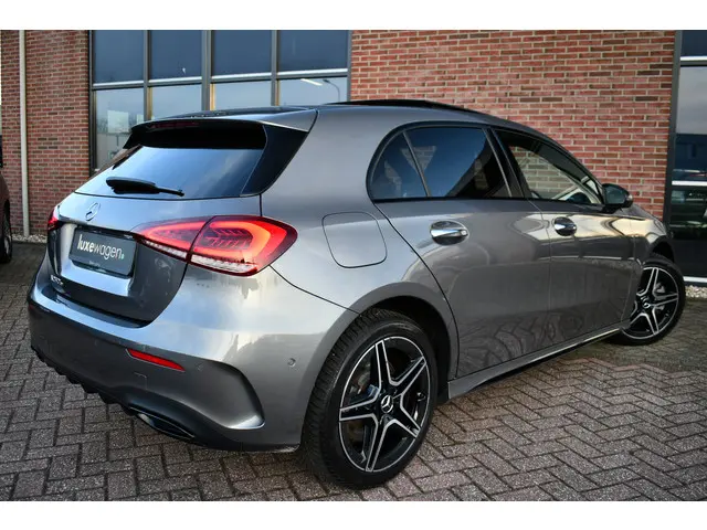 Mercedes-Benz A-Klasse 250 e AMG 2021 Hybride Benzine 65