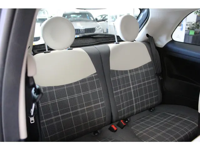 Fiat 500 1.0 Hybrid Lounge 2021 Hybride Benzine 14