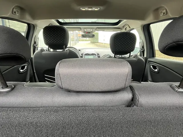 Renault Captur 1.3 TCe Intens 2019 Benzine 25