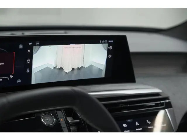 Peugeot 3008 1.2 Hybrid 145 GT 2025 Hybride Benzine 53