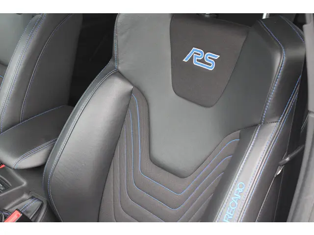 Ford Focus 2.3 RS 2018 Benzine 9