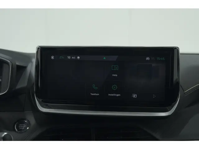 Peugeot 2008 PureTech 130 EAT8 GT 2024 Benzine 57