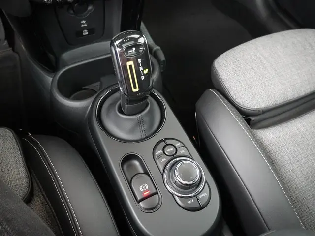 MINI Electric Camden Edition 33 kWh 2022 Elektrisch 22