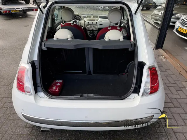 Fiat 500 1.2 Lounge 2014 Benzine 11
