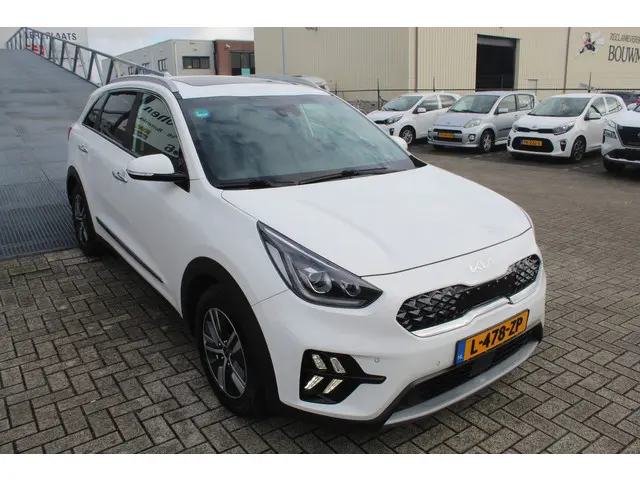Kia Niro 1.6 GDi PHEV ExecutiveLine 2021 Hybride Benzine 8