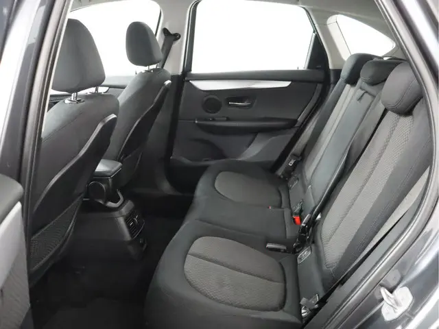 BMW 2 Serie Active Tourer 220i Essential 2015 Benzine 11