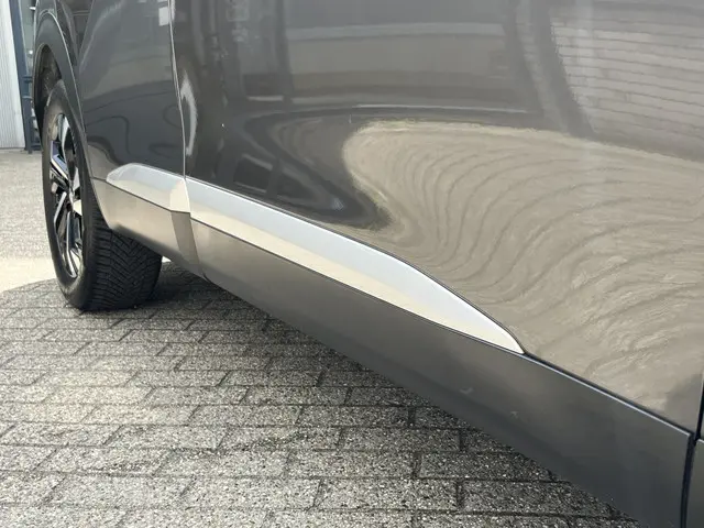 Peugeot 2008 1.2 PureTech Allure Pack 2021 Benzine 40