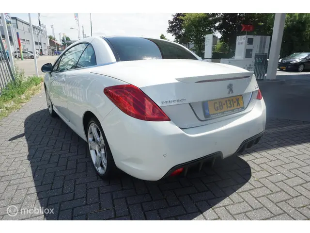 Peugeot 308 CC 1.6 THP Roland Garros 2014 Benzine 17