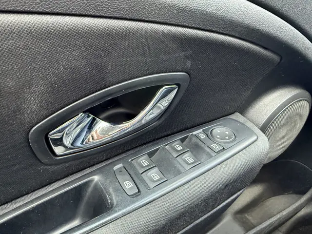 Renault Mégane Estate 1.6 Authentique 2012 Benzine 17