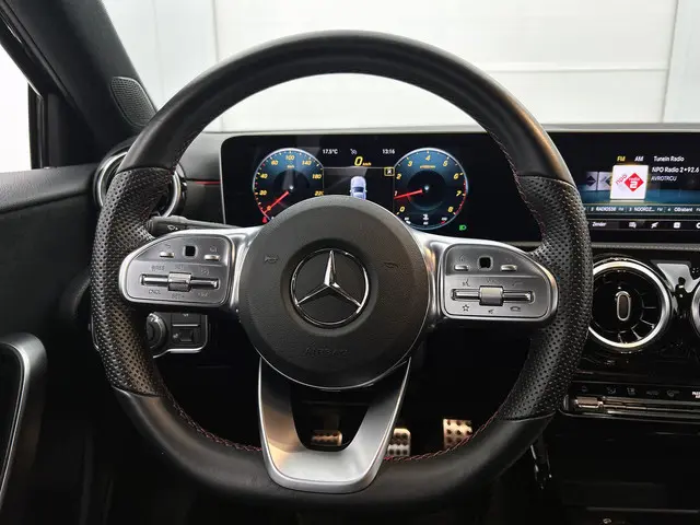 Mercedes-Benz A-Klasse 160 Advantage 2020 Benzine 18