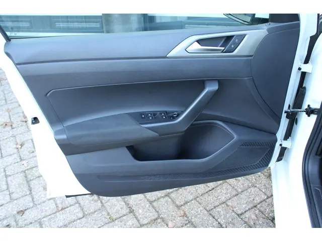 Volkswagen Polo 1.0 TSI Comfortline 2018 Benzine 13