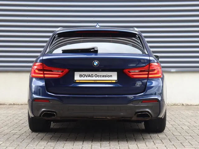BMW 5 Serie Touring 520i 2017 Benzine 4