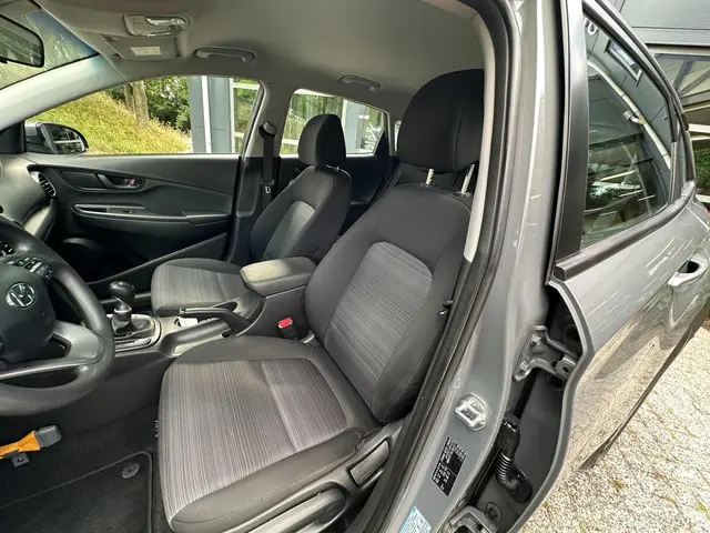 Hyundai Kona 1.0 T-GDI i-Drive 2020 Benzine 18
