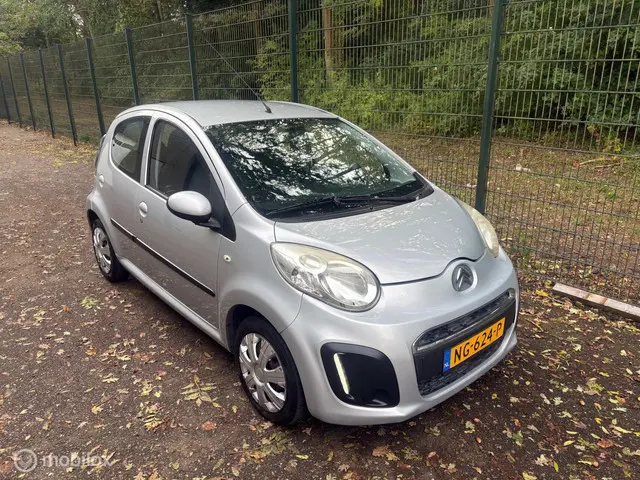 Citroën C1 1.0 Attraction 2014 Benzine 3
