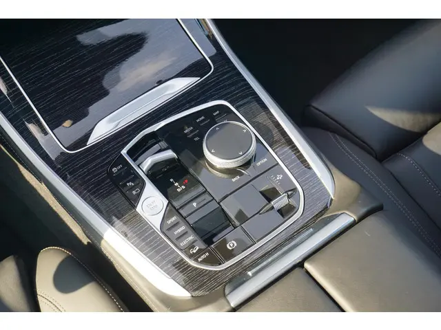 BMW X5 xDrive50e 2024 Hybride Benzine 26