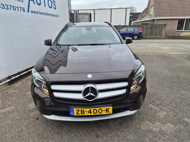 Mercedes-Benz GLA 200 Ambition 2015 Benzine 29