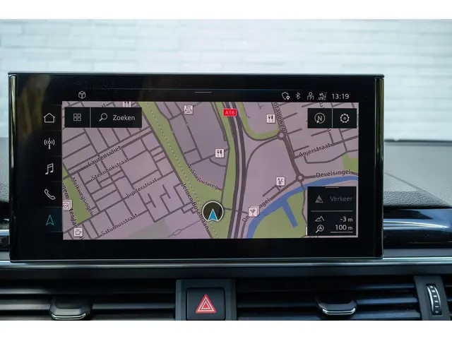 Audi A4 Avant 45 TFSI quattro edition one 2020 Benzine 3