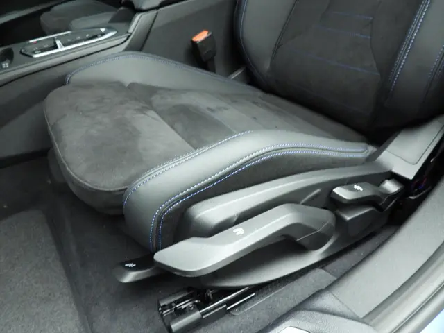BMW 1 Serie 5-deurs 120 2025 Benzine 17