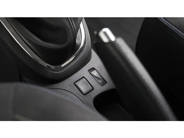 Renault Captur TCe 120 Dynamique 2017 Benzine 38